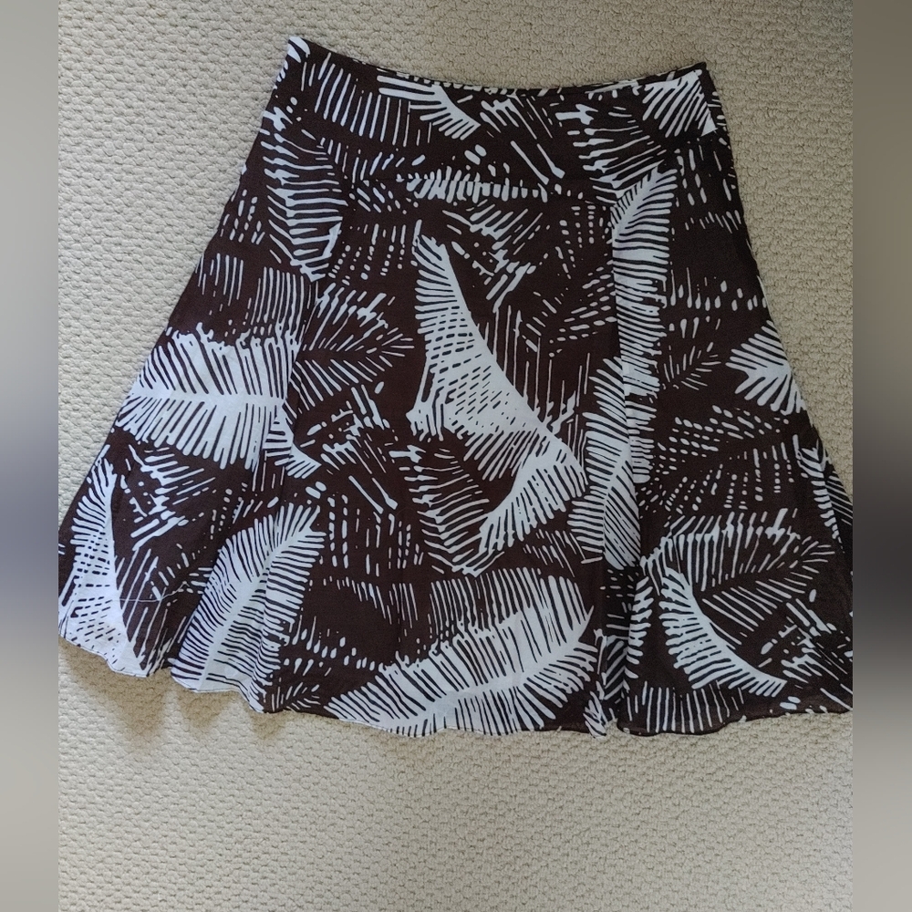 Skirt. Jones New York.
